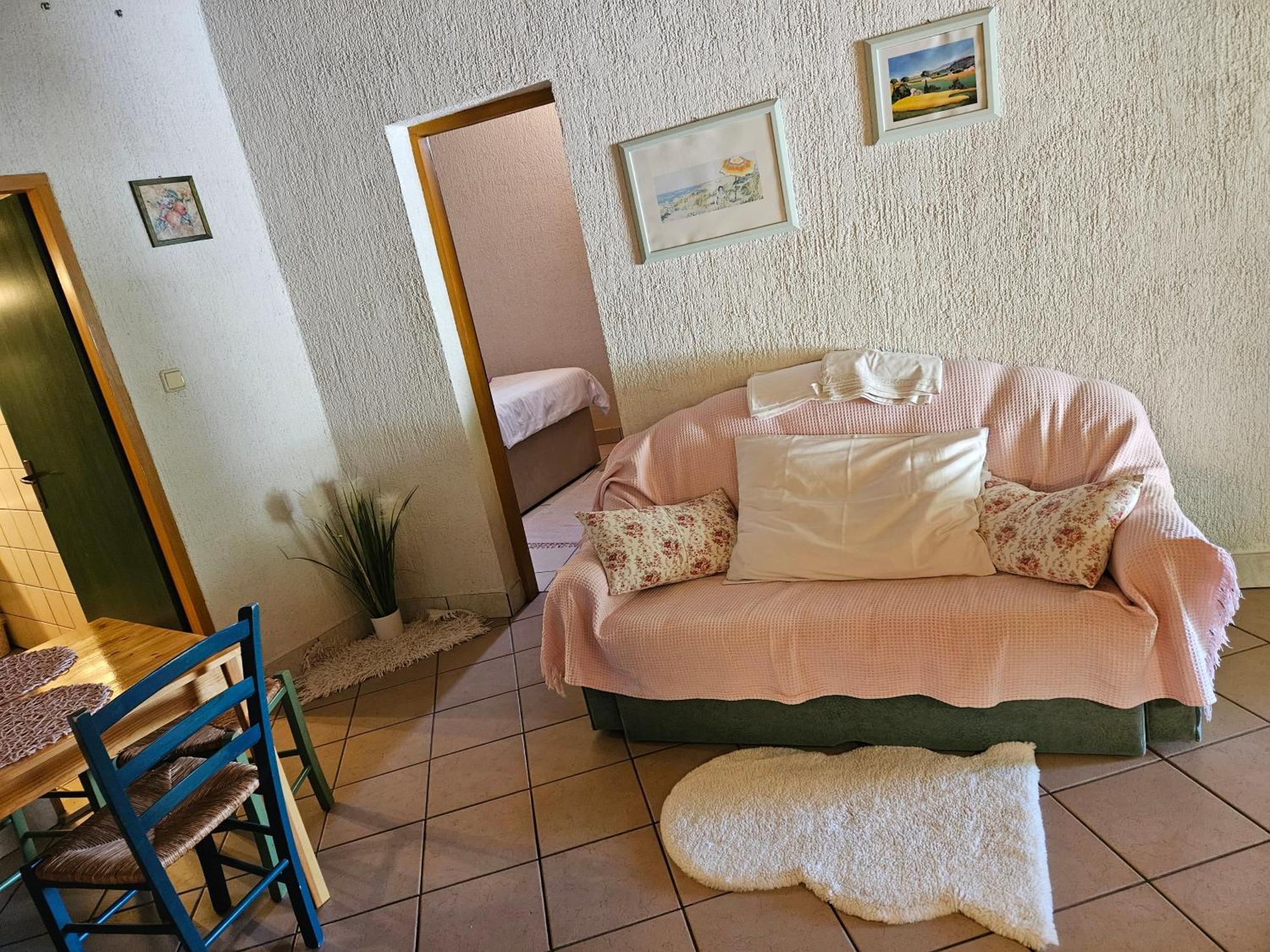 Apartmani Sanja Кленовица Экстерьер фото