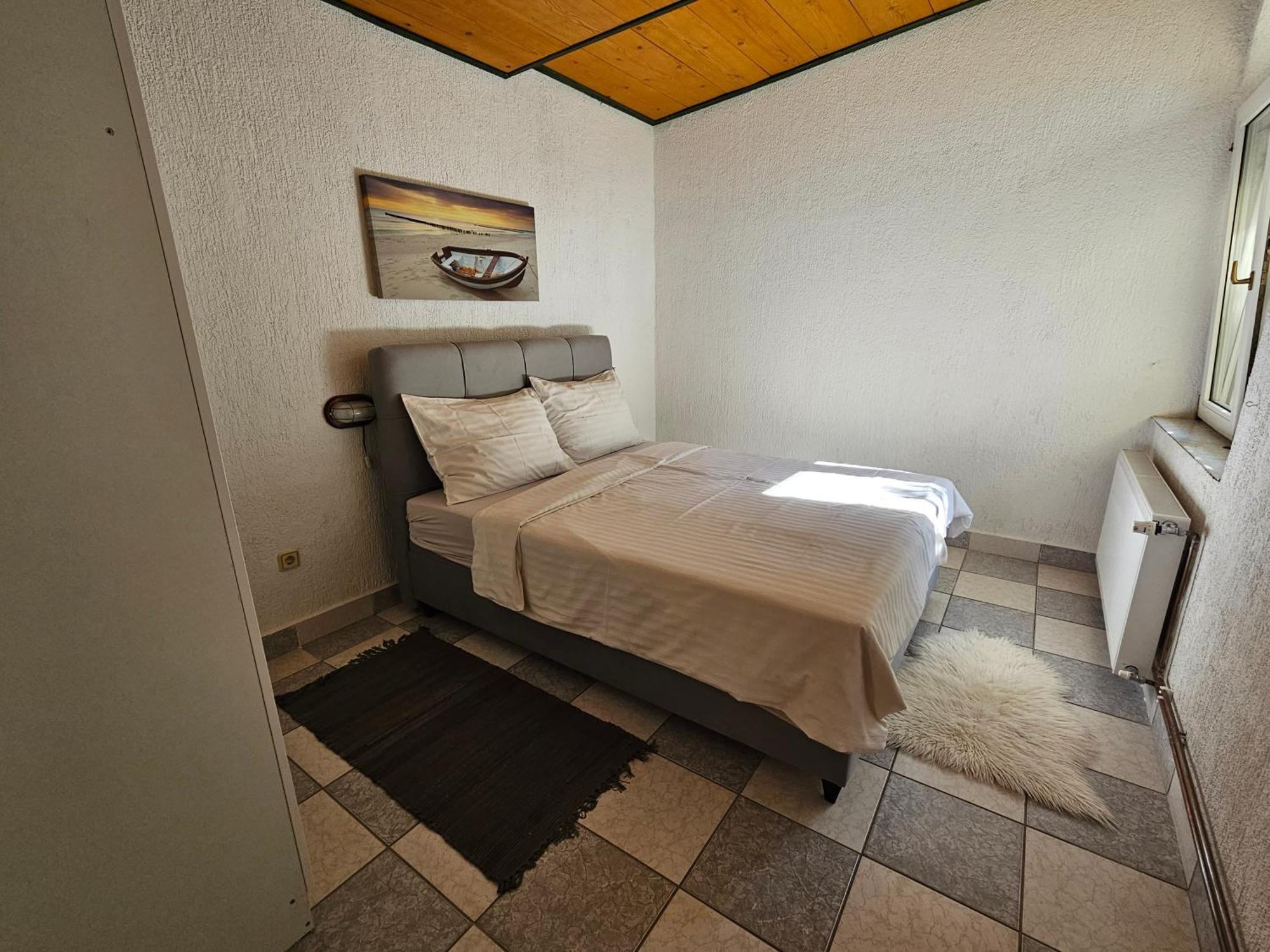 Apartmani Sanja Кленовица Экстерьер фото