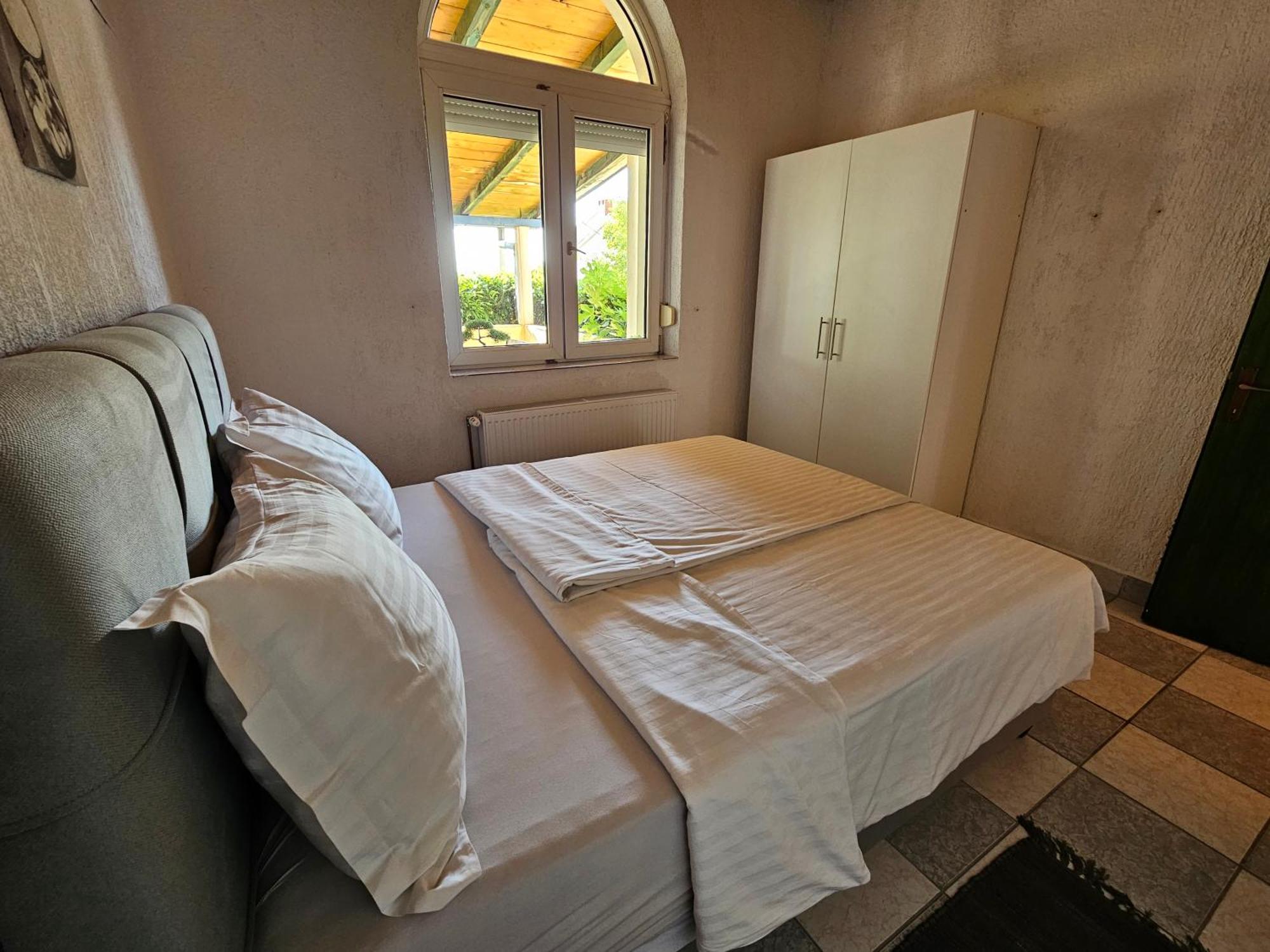 Apartmani Sanja Кленовица Экстерьер фото