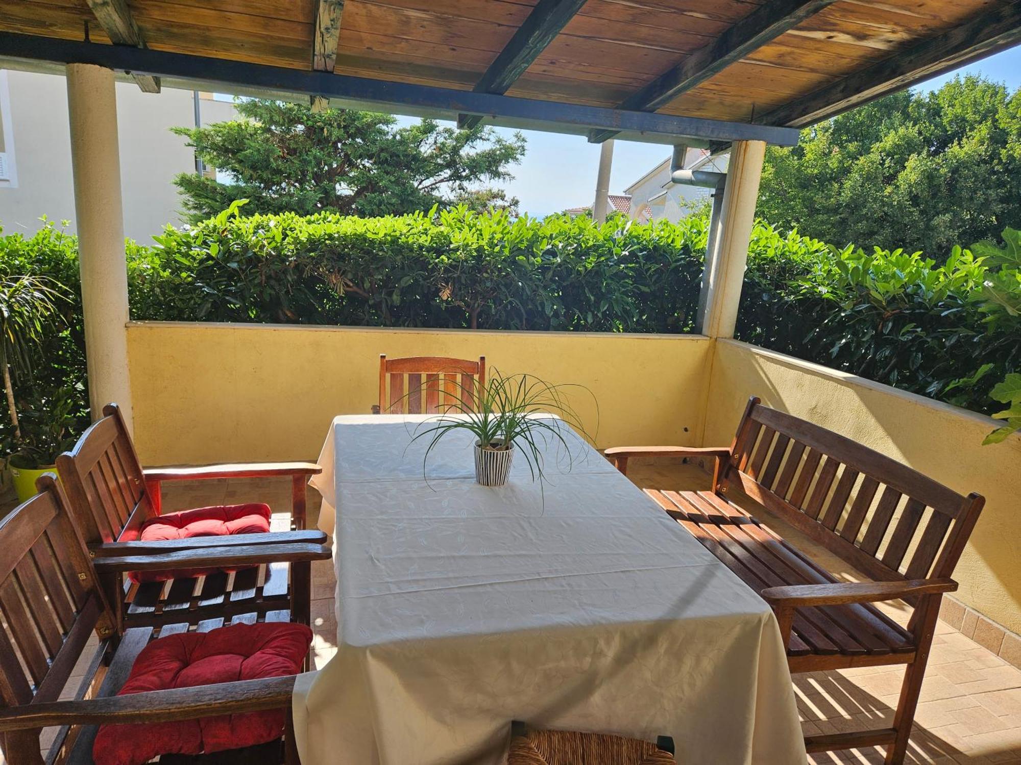 Apartmani Sanja Кленовица Экстерьер фото